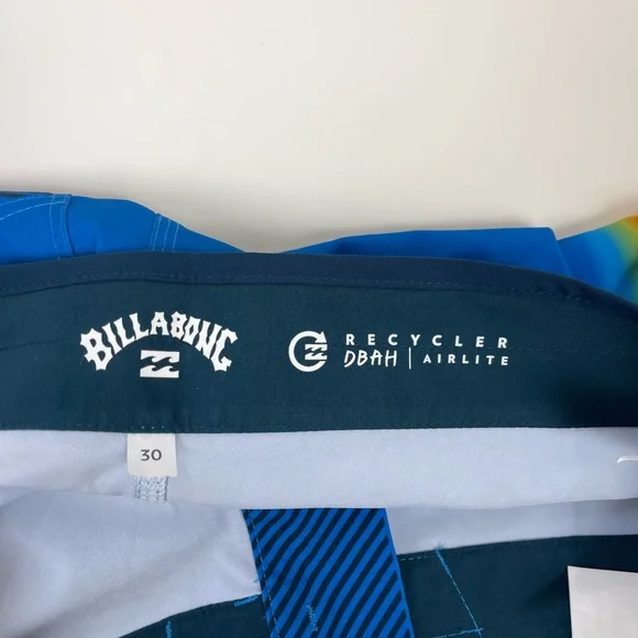 Billabong Board Shorts Size 30 NWT!!!!
